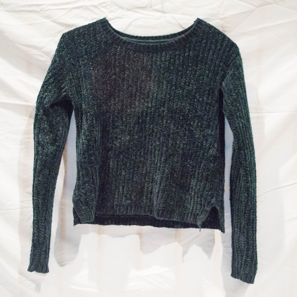 Cozy green sweater